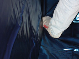 270Toe holds liner in corner.